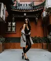 Namun ternyata foto tersebut milik seorang travel blogger. Tentu saja langit dan komposisi yang sama pun membuktikan hal tersebut. (instagram/shaymitchell)