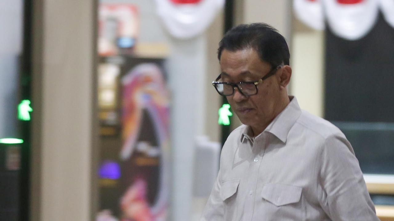 FOTO:  Eks Anggota BPK Ahmadi Noor Supit Diperiksa KPK Terkait Dugaan Korupsi Iklan Bank BJB Rp 222 Miliar