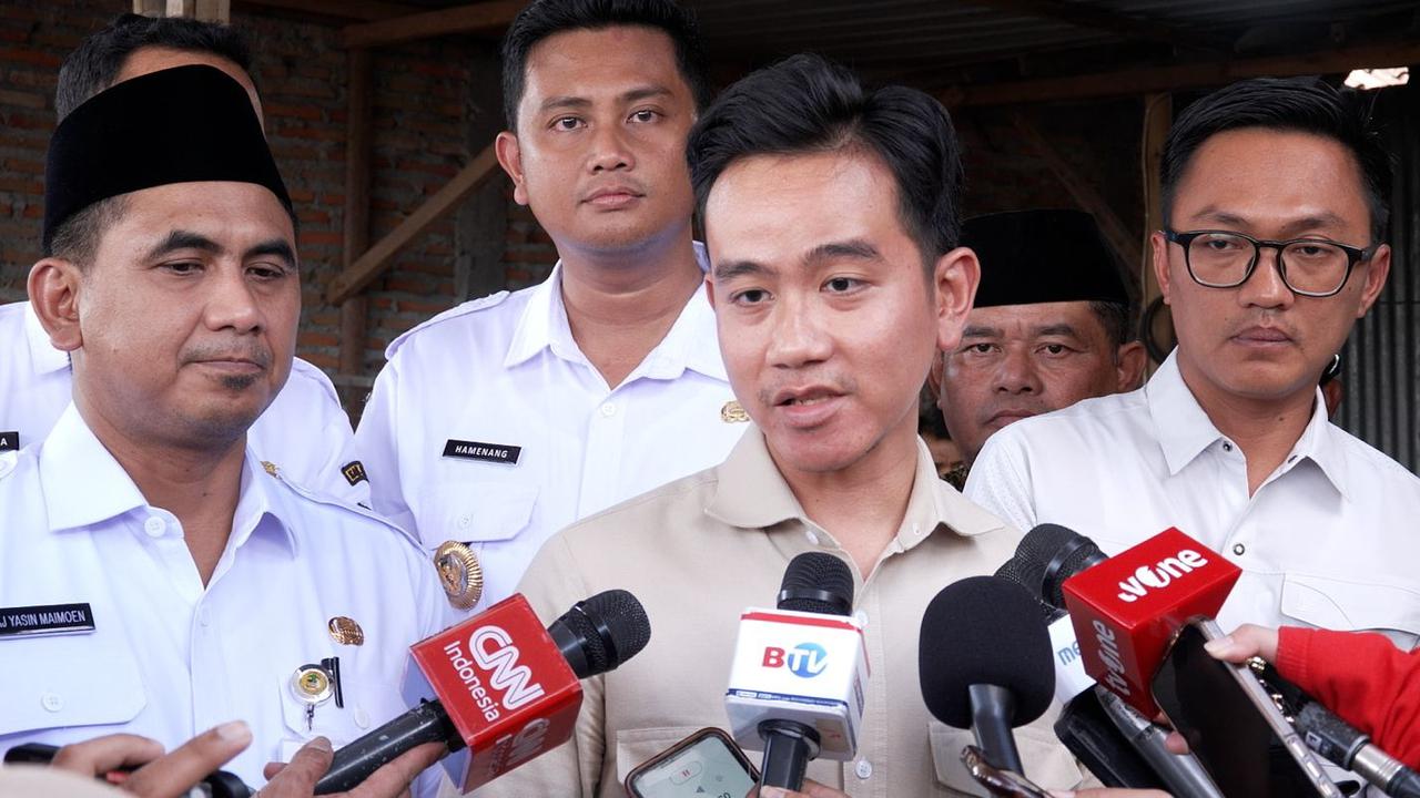 VIDEO: Jawaban Gibran Diperintah Prabowo Kerja di Papua "Dari Mana Saja Kita Siap, Tinggal Atur Waktu"