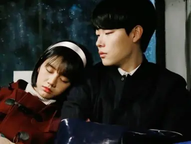 Hyeri dan Ryu Jun Yeol (Foto Reply 1988 via Allkpop)