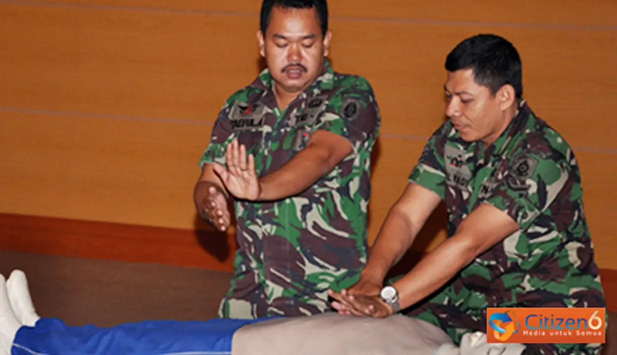 Citizen6, Surabaya: Tujuan Urikes menurutnya adalah untuk mengetahui kondisi pasti kesehatan seorang prajurit, dan untuk mengetahui secara dini penyakit yang ada di dalam tubuh. (Pengirim: Penkobangdikal)