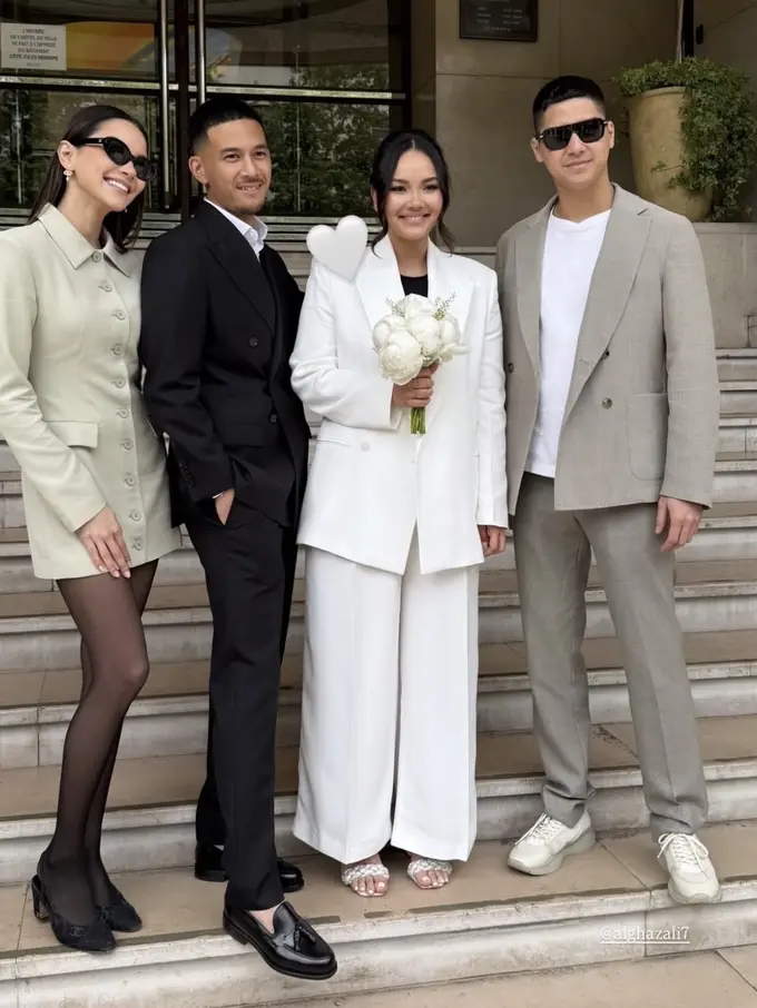 Alyssa Daguise di Pernikahan Kakaknya di Paris, Serasi dengan Al Ghazali