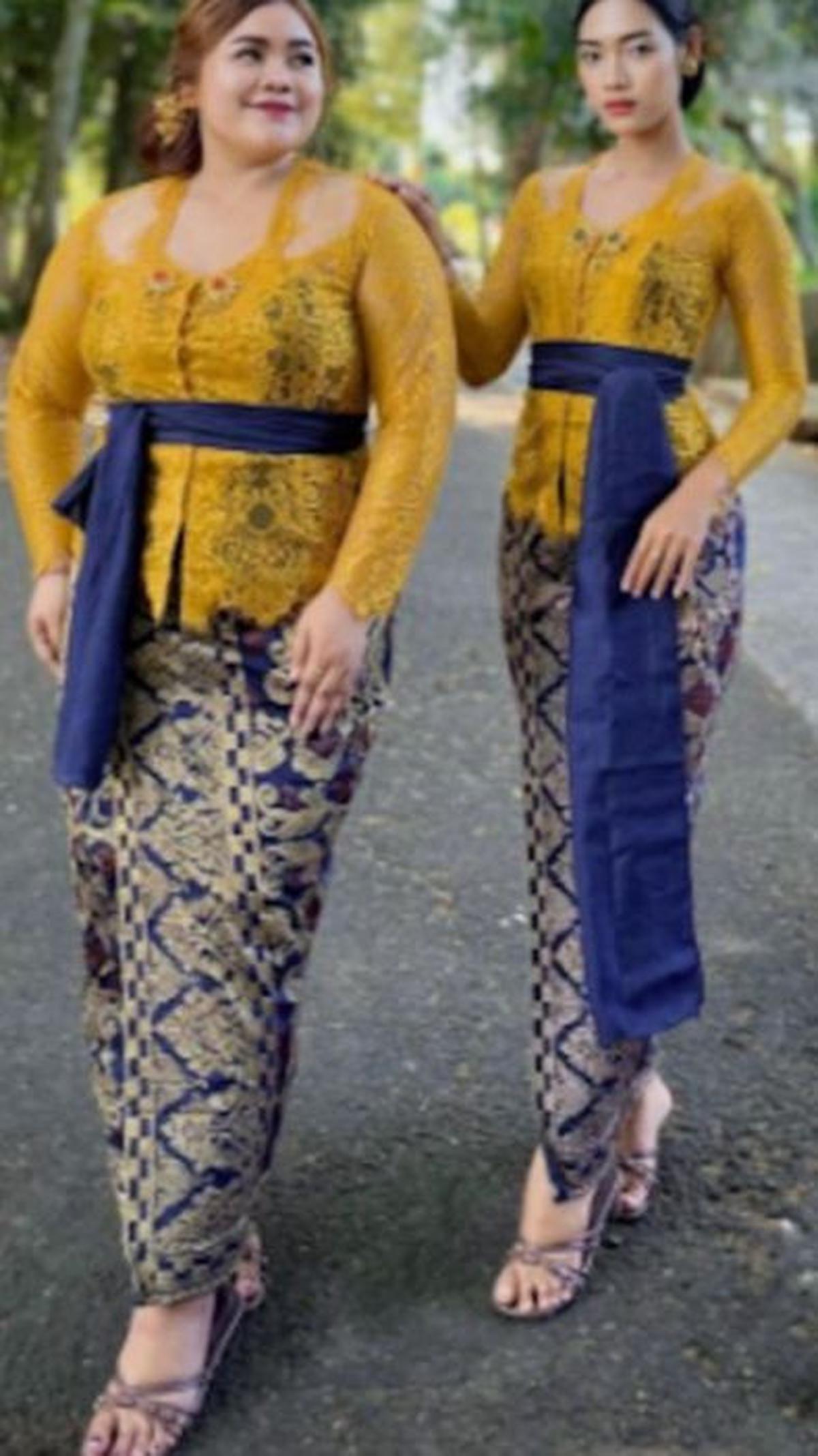 44.	"Kita harus membuat sejarah. Kita mesti menentukan masa depan yang sesuai dengan keperluan sebagai kaum perempuan dan harus mendapat pendidikan yang cukup seperti kaum laki-laki."