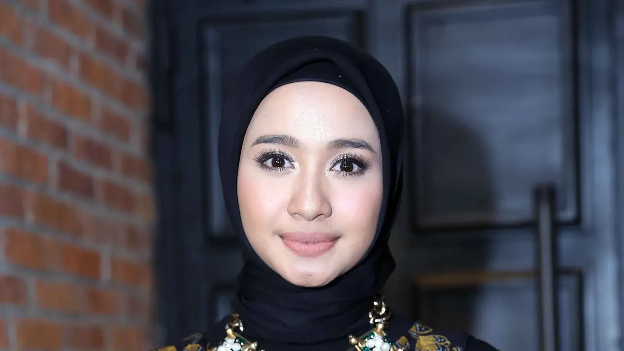 [Bintang] Laudya Cynthia Bella