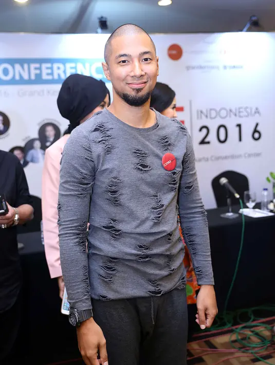 Pernikahan Marcell Siahaan dengan Dewi Letari mendapatkan seorang anak, Keenan Avalokita Kirana. Lantas pernikahannya dengan Rima Melati Adams ia telah dikaruniai dua orang anak, Edga Ian Cook dan Seth Ananda Siahaan. (Nurwahyunan/Bintang.com)