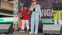 Balena Dekat dengan Komunitas Motor Royal Enfield Kabupaten Bekas, Asyik Nyanyi dan Joget Bareng Para Raiders