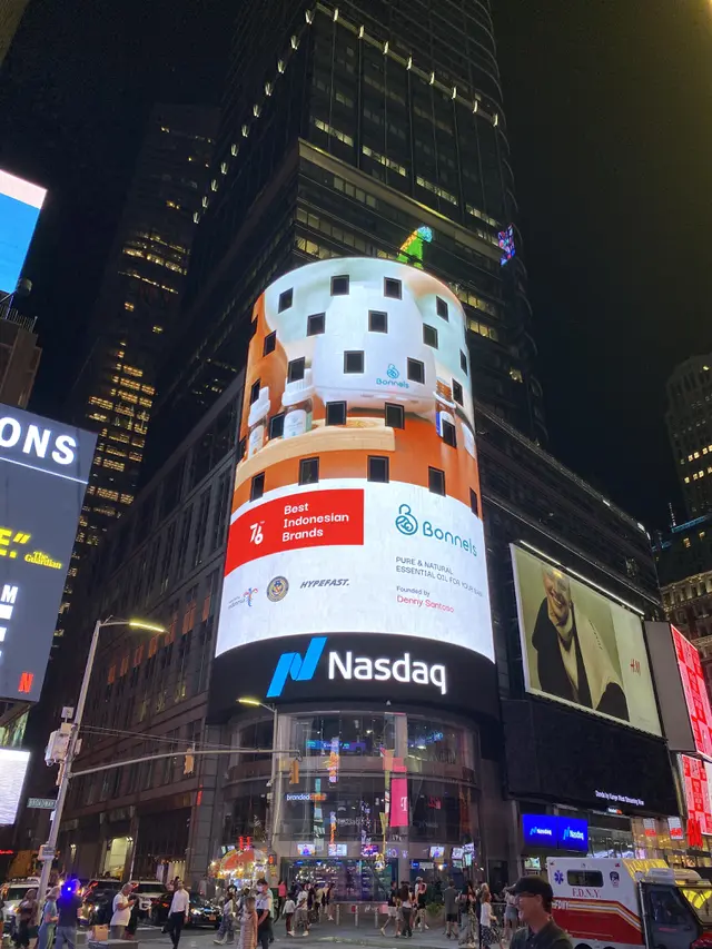 HUT ke-76 RI, 16 Brand Indonesia Mejeng di Times Square New York
