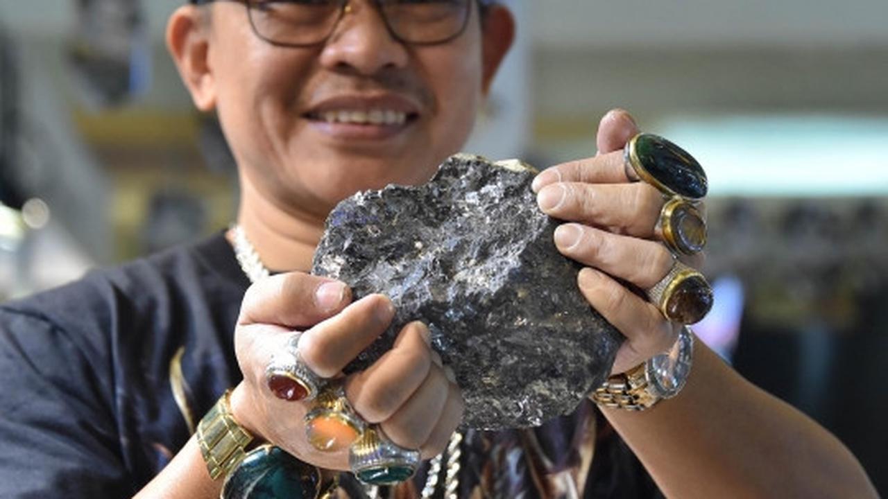Kemilau deretan batu akik berharga ratusan juta rupiah