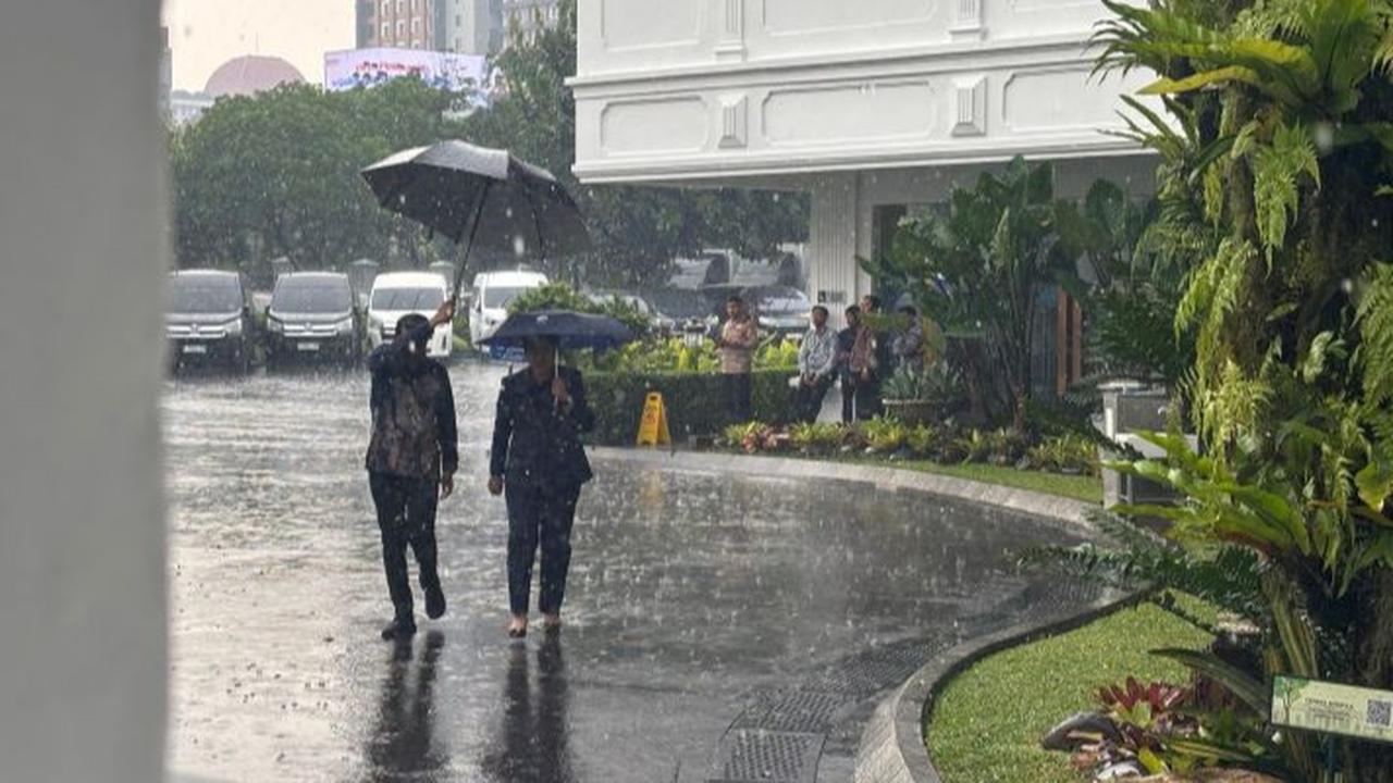 Susul Ahmad Dofiri, Dirjen Komdigi Mira Tayyiba dan Deputi LKPP Sarah Sadiqa Merapat ke Istana di Tengah Isu Reshuffle