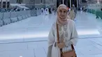 Najwa Shihab terlihat anggun saat mengenakan hijab. Perempuan yang akrab disapa Nana memang terlihat anggun saat pakai hijab di Tanah Suci. Momen Nana saat laksanakan ibadah umrah ini tuai atensi dari publik. (Liputan6.com/IG/najwashihab)