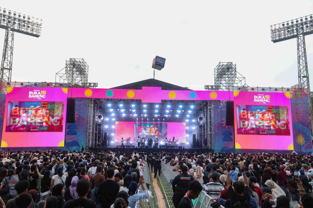 FOTO: Wali Hadirkan Nuansa Religius Jelang Buka Puasa di KLBB Festival 2026