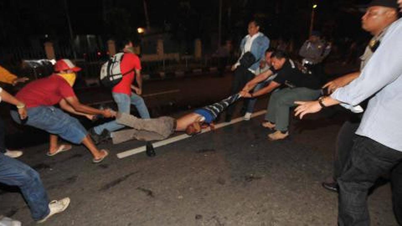 Aksi sahur on the road di mata kiai NU