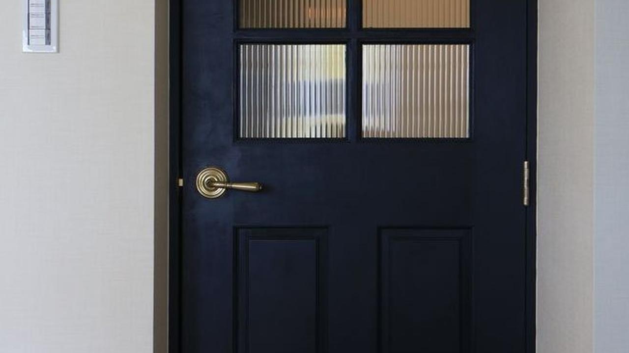 Desain Pintu Besi Minimalis Modern untuk Rumah Idaman