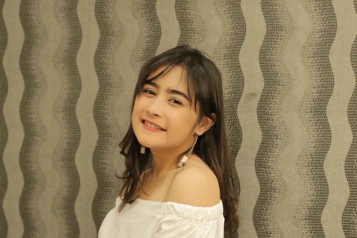 [Bintang] Prilly Latuconsina