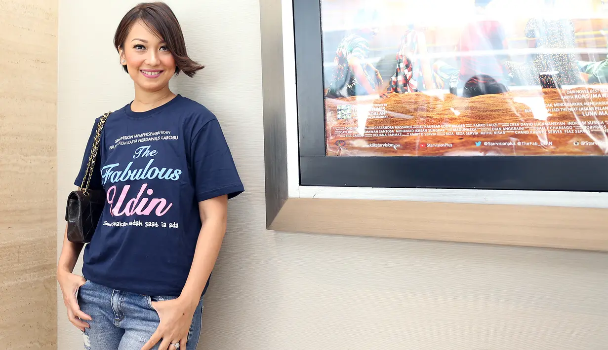 Meski baru, ia merasa bersyukur karena proses syuting berjalan lancar. Pemilik nama Riafinola Ifani Sari ini mengaku puas setelah melihat hasil akhirnya. (Andy Masela/Bintang.com)