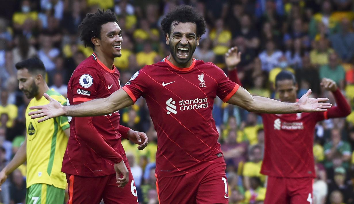 Mohamed Salah. Striker berusia 29 tahun ini menjadi salah satu tumpuan serangan Liverpool. Ia bisa menjadi mimpi buruk bagi pertahanan Chelsea karena tercatat sudah dua kali membobol gawang The Blues dari 8 pertemuan di Liga Inggris. (Foto: AP/Rui Vieira)