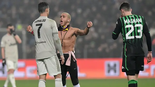 Situs Dewasa, Fanatisme Hingga Protes Kecewa, Ragam Motif Penyusup Lapangan Hijau