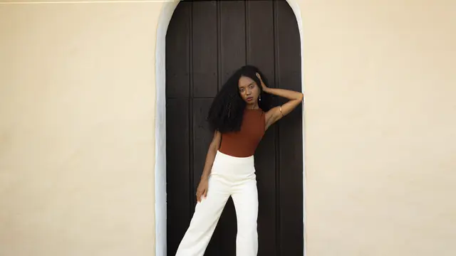 Bingung Memilih Outfit? Warna Warm Tone Ini Cocok untuk Kulit Sawo Matang