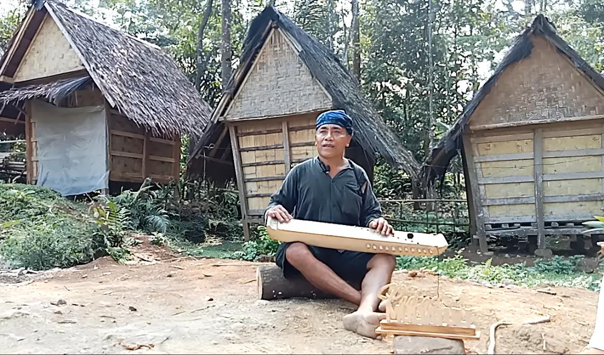 Dijual jadi suvenir Baduy