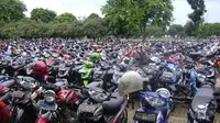 Fenomena pertumbuhan transportasi sepeda motor menjadi paling dahsyat di negara seperti Indonesia, India, Taipei.