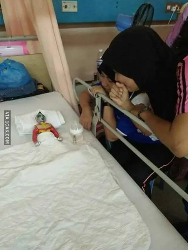 6 Kelakuan Kocak Orang saat di Rumah Sakit Ini Nyeleneh Banget
