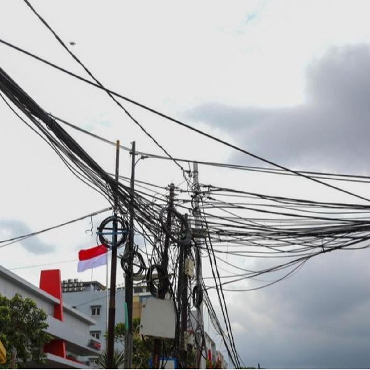 Pemkot Jakut Tertibkan Kabel Semrawut di Kelapa Gading: 3,5 Km Jalur Bawah Tanah