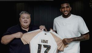 Rekutan anyar Dewa United untuk paruh kedua BRI Super League 2025/2026, Damion Lowe. (Dok. IG Dewa United)