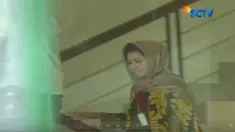 Istri Setya Novanto, Deisti Astriani Tagor penuhi panggian KPK sebagai saksi kasus korupsi proyek KTP elektronik pada Senin (20/11) pagi.