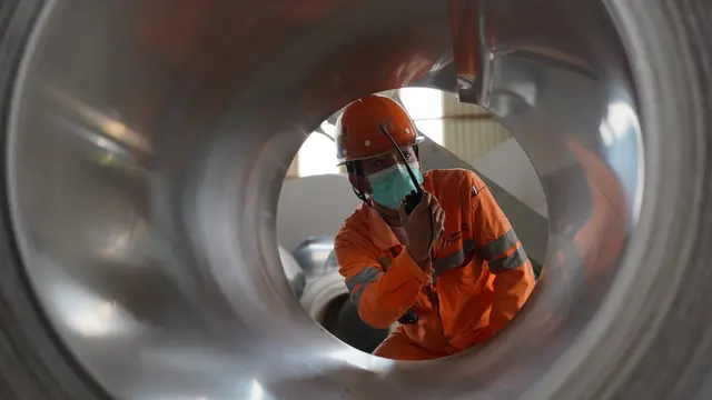 Jumlah karyawan di Indonesia Morowali Industrial Park (IMIP) mencapai 80.259 orang. Sekitar 30% merupakan lulusan terbaik dari 1.952 perguruan tinggi di dunia. (Dok IMIP)