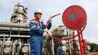 Sepanjang 2024, PT Kilang Pertamina Internasional (KPI) unit III Plaju memproduksi 751 juta liter BBM untuk mesin bensin atau BBM jenis gasoline. (Liputan6.com/Herman Zakharia)