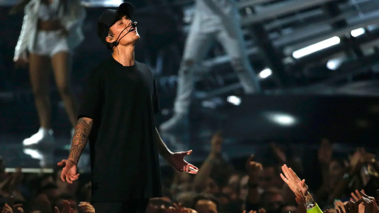 20150831-MTV MTV Video Music Awards-AS-Justin Bieber