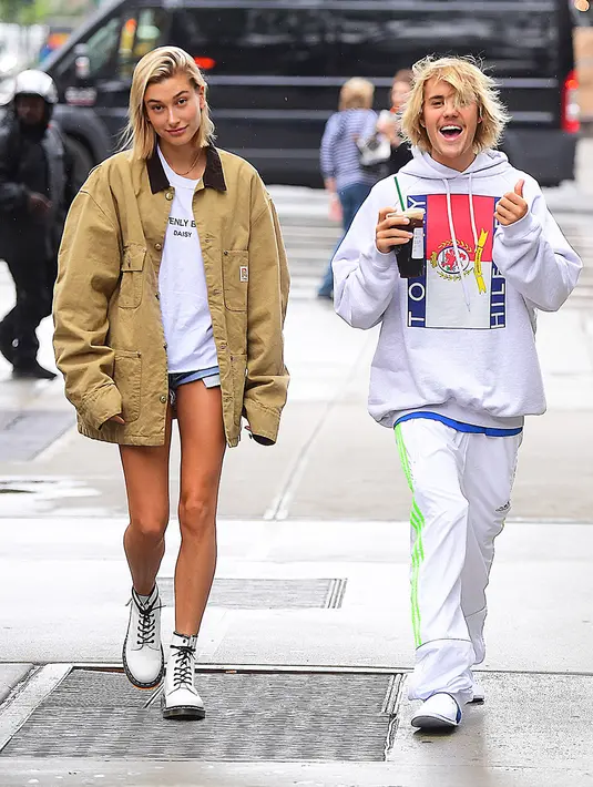 Keduanya seperti tak lagi manunjukkan kebersamaan. Seperti yang sudah diketahui, Hailey dan Justin seringkali terlihat bersama. (splashnews.com/HollywoodLife)