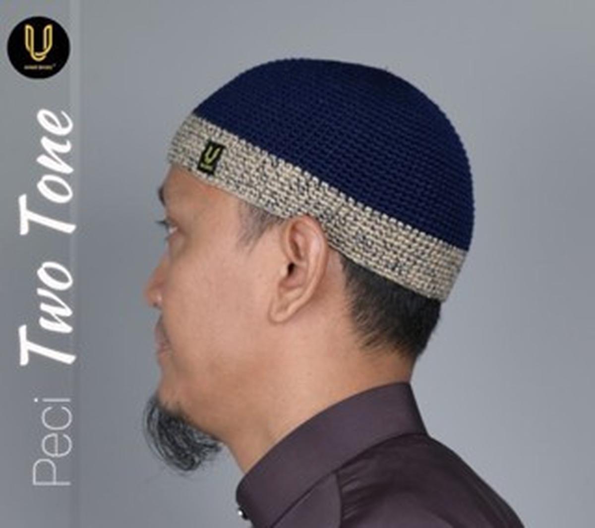 rekomendasi model peci pria untuk lebaran 2025