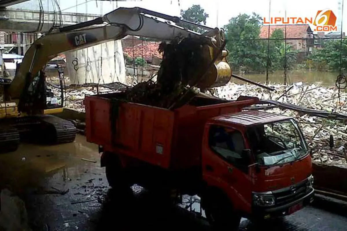 eskavator-rajawati-140131b.jpg