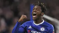 Michy Batshuayi menjadi salah satu pemain muda yang diturunkan Chelsea saat melawan Brentford. (AP Photo/Kirsty Wigglesworth)