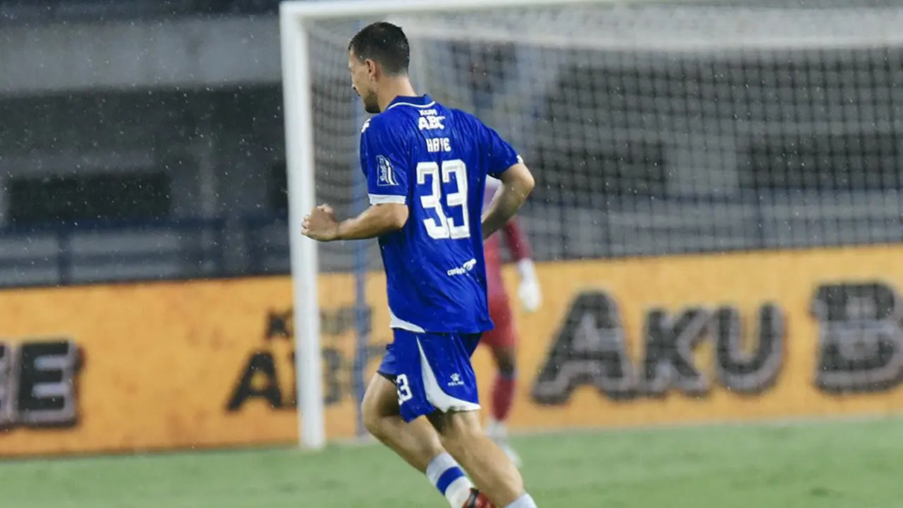 Persib Bandung vs Persebaya Surabaya