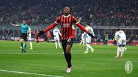Rafael Leao dalam pertandingan&nbsp;AC Milan vs Sassuolo di babak 16 besar yang berlangsung di San Siro, Rabu dini hari WIB. Milang menang 6-1. (Bola.com/Acmilan)