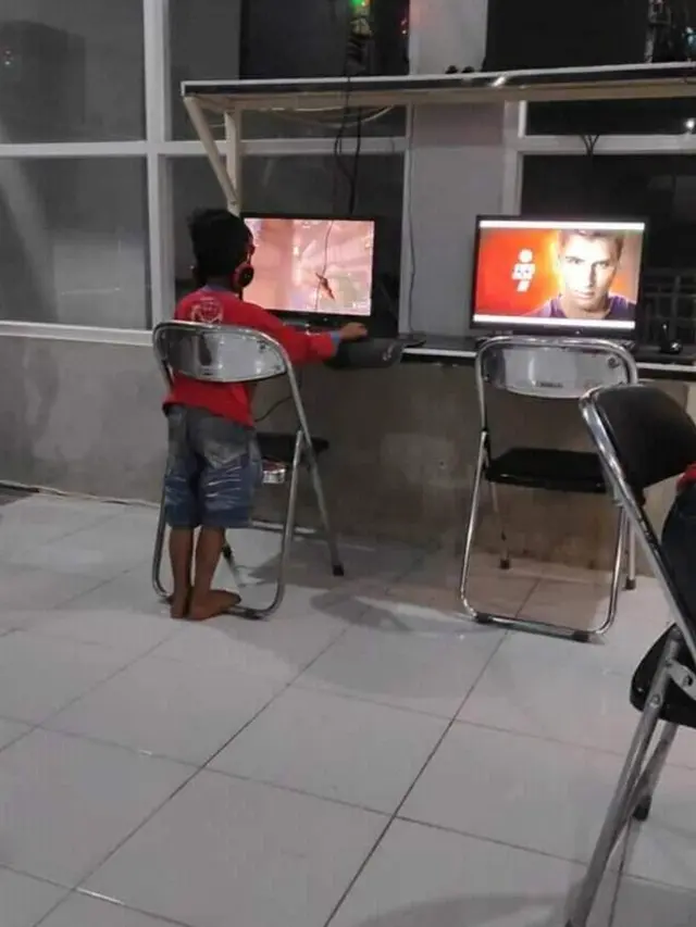 5 Potret Kocak Saat Bermain Game Ini Bikin Tepok Jidat