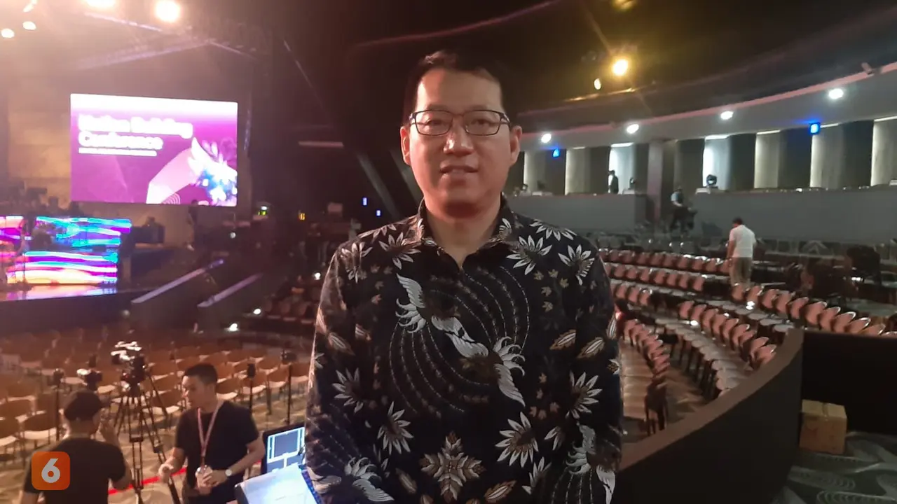 Pendiri Caravan Studio, Chris Lee. Ia hadir di acara Nation Building Conference yang digelar STT Internasional Harvest.