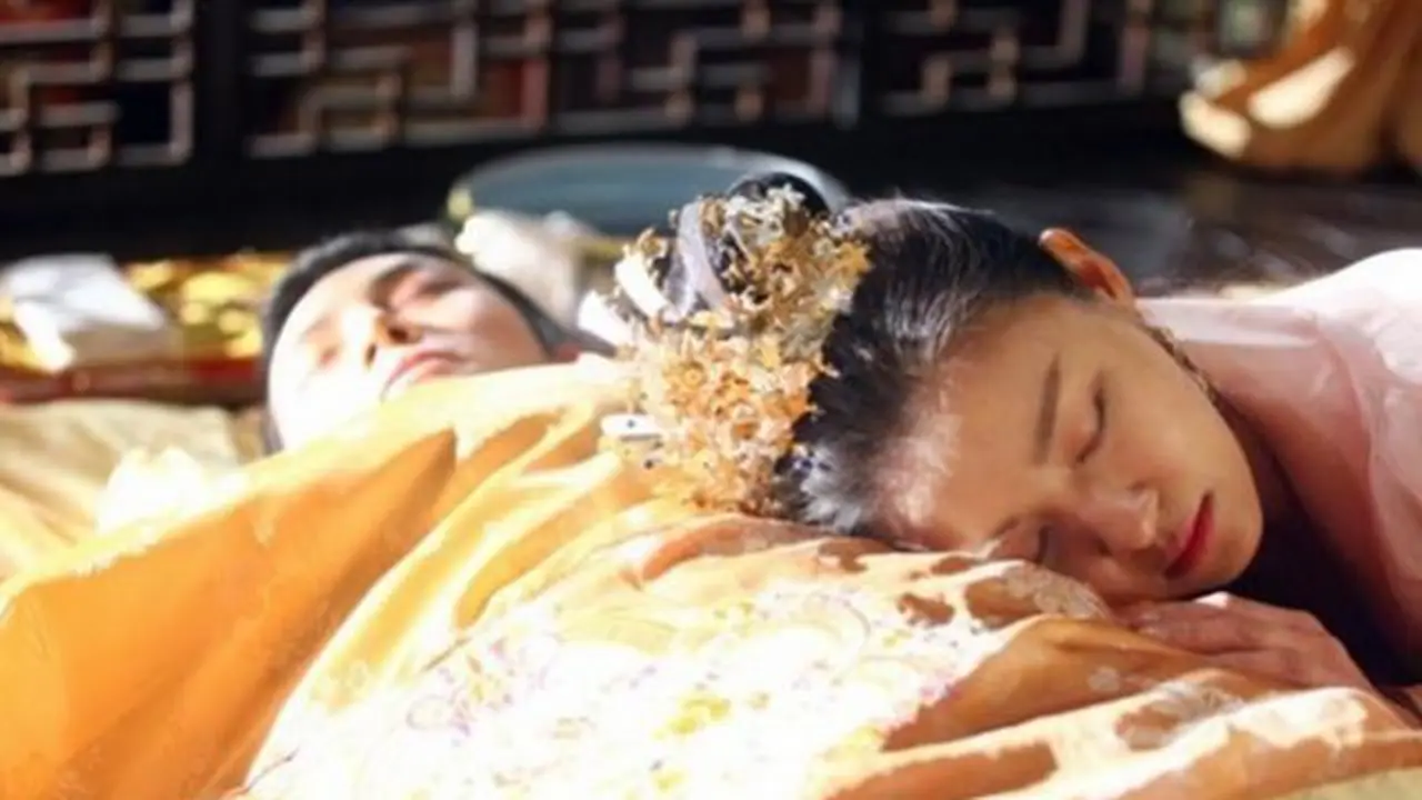 Ha Ji Won Makin Intim dengan Lawan Mainnya di <i>Empress Ki</i>