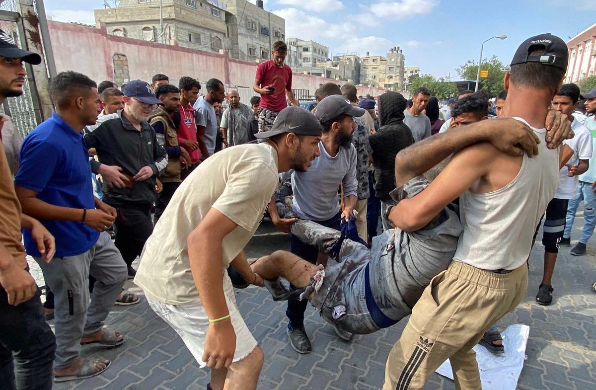 FOTO: Kekejian Israel, Sedikinya 63 Warga Gaza tewas Ditembak Saat Menunggu Truk Bahan Makanan