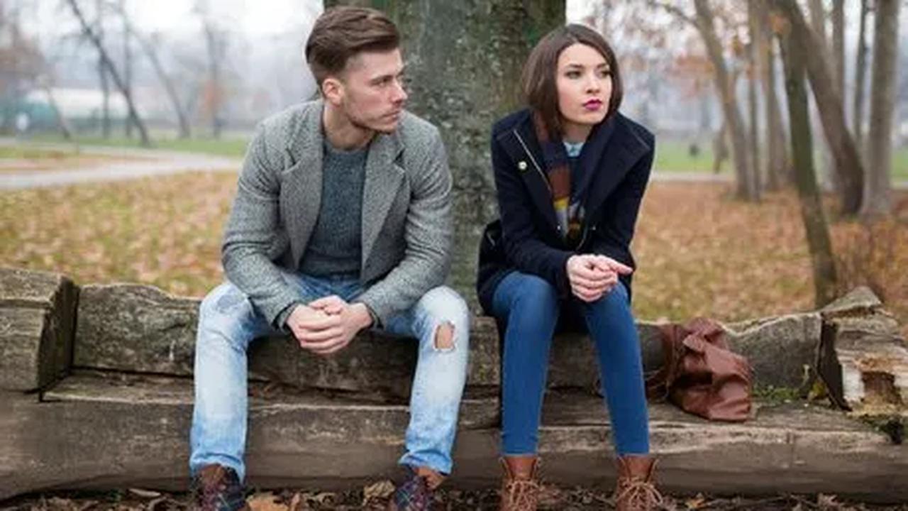45 Kata-kata Kecewa buat Pacar