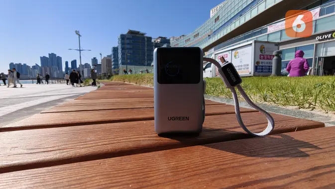 Bodi UGreen Nexode Pro 10.000mAh 55W. (Liputan6.com/ Yuslianson)