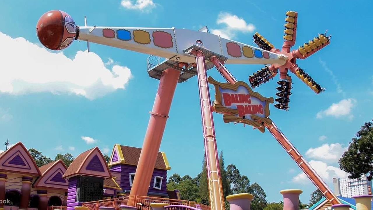 6. Dunia fantasi (Dufan)