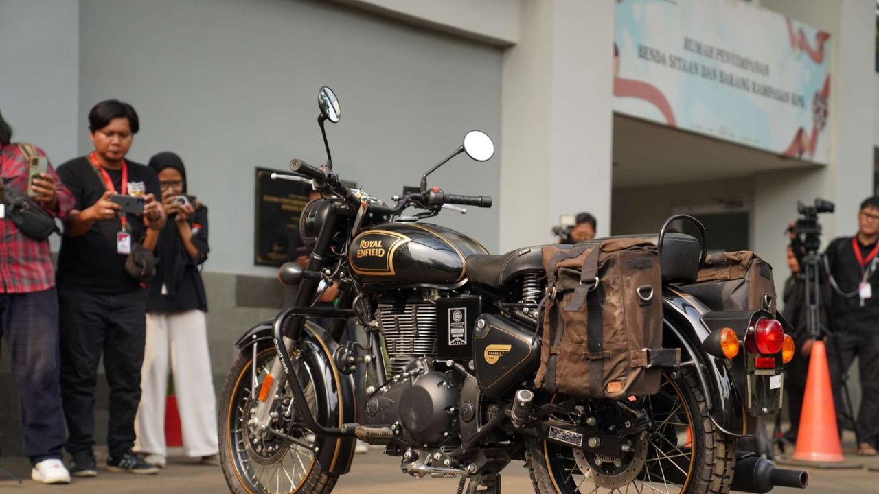 Motor Royal Enfield Ridwan Kamil yang Disita di Rupbasan KPK