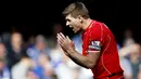 Ekspresi Steven Gerrard setelah mencetak gol ke gawang Chelsea. 10 Mei 2015. (Action Image via Reuters/Carl Recine)