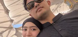 Febby Rastanty Jalani Ramadan Tahun Ini dengan Umrah Bersama Suami. [@febbyrastanty]
