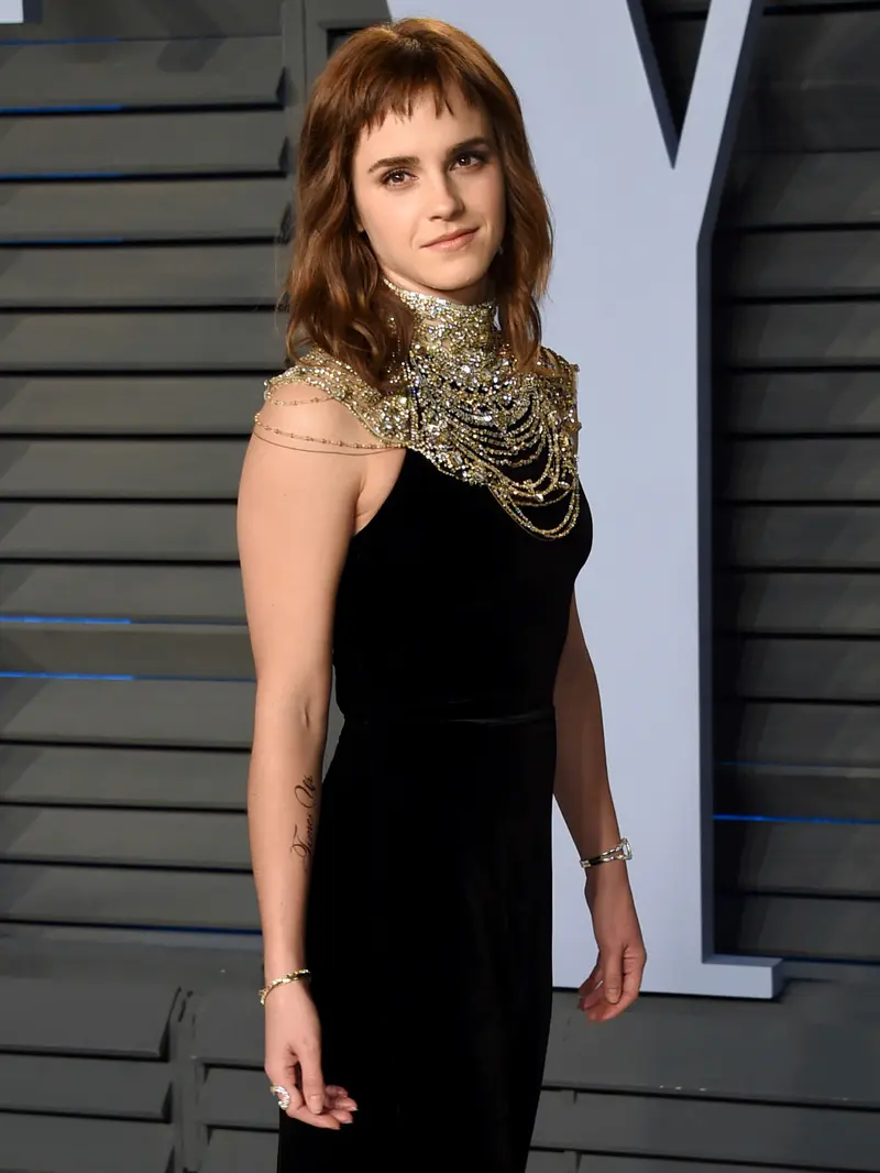 Emma Watson Hadiri After-Party Oscar