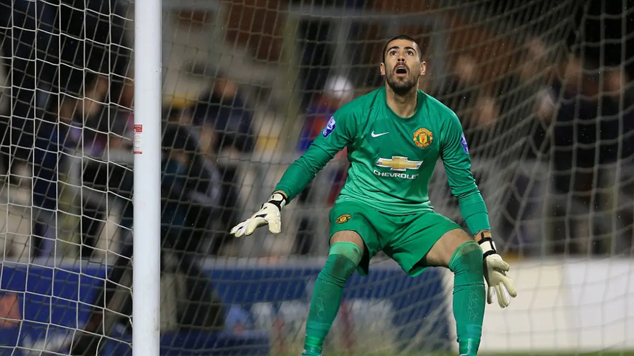 Aksi Victor Valdes Bersama MU Junior