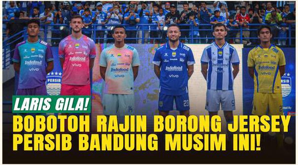 Head of Retail & Merchandising PT Persib Bandung Bermartabat, Fadma Wijaya, mengungkap total penjualan jersey Persib musim 2025/2026. Sejak dirilis pada Agustus lalu, penjualannya hampir menembus 20 ribu pieces, menunjukkan antusiasme besar Bobotoh t...